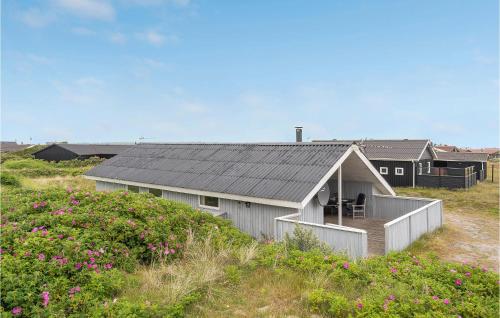 Cozy Home In Hvide Sande With Wifi