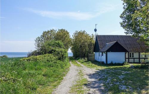 Gorgeous Home In Aakirkeby With Wifi