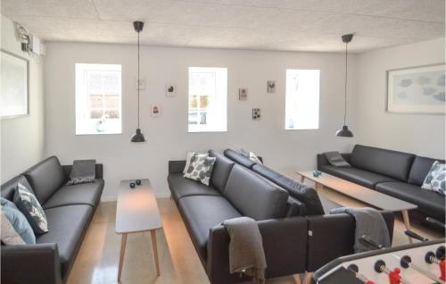 Activitats, Lovely Home In Allingåbro With Kitchen (Lovely Home In Allingabro With Kitchen) in Uggelhuse