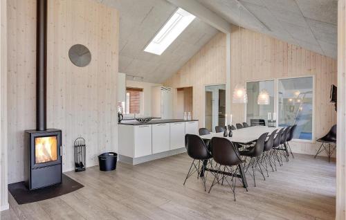 Nice Home In Bogense With Kitchen