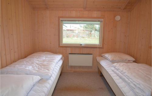  Beautiful Home In Idestrup With 4 Bedrooms, Sauna And Wifi in Bøtø By