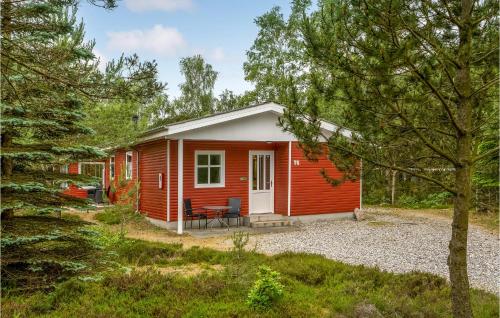 Cozy Home In Hadsund With Sauna