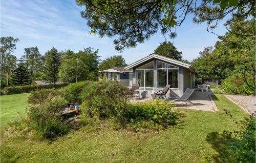 Amazing Home In Ebeltoft With Wifi