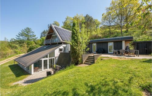 Gorgeous Home In Ebeltoft With House A Panoramic View