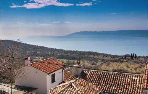 Nice Home In Dragozetici With House Sea View