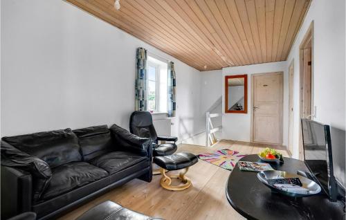  Stunning Apartment In Henne With 2 Bedrooms And Wifi in Henne