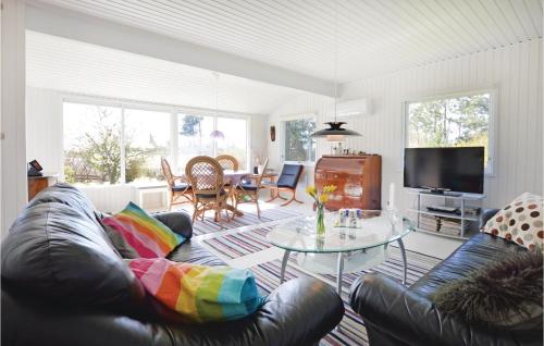  Two-Bedroom Holiday Home In Vig in Vig