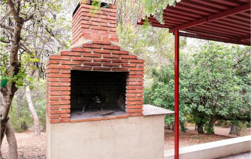 Three-Bedroom Holiday Home in Turis - image 9