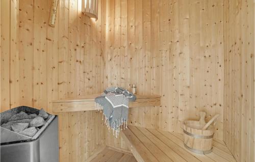 Activitats, 3 Bedroom Stunning Home In Ejstrupholm in Ejstrup