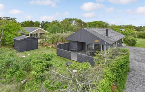  3 Bedroom Cozy Home In Hvide Sande in Bjerregård