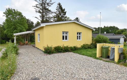  Stunning Home In Frrup With 3 Bedrooms And Wifi, Pension in Frørup