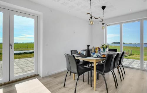 Stunning Home In Lundby With Kitchen