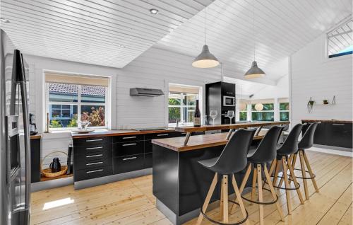 kuhinja, Holiday Home Marielyst Strandpark V in Idestrup