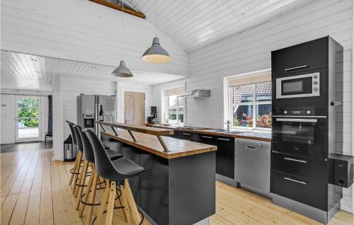 kuhinja, Holiday Home Marielyst Strandpark V in Idestrup