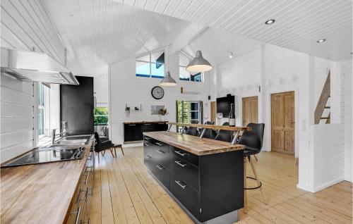 kuhinja, Holiday Home Marielyst Strandpark V in Idestrup