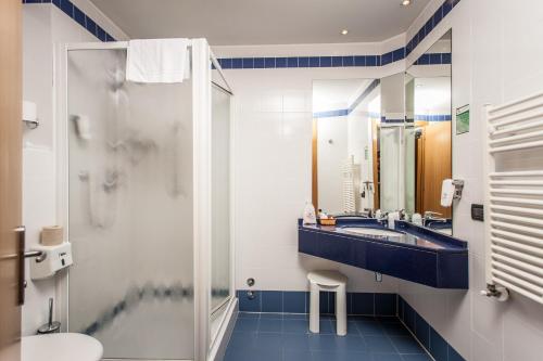 Bathroom, Hotel Mastai in Senigallia