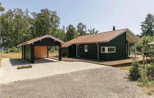 Amazing Home In Aakirkeby With Kitchen