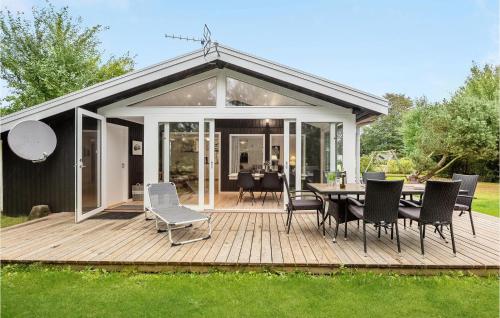  Beautiful Home In Sydals With 3 Bedrooms And Wifi in Skovby