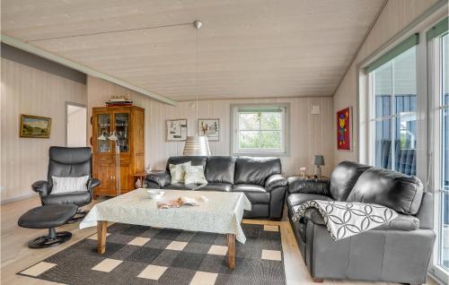 3 Bedroom Stunning Home In Hemmet in Hemmet