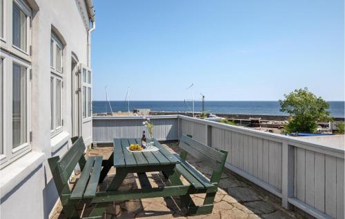 Hotellet från utsidan, Awesome Apartment In Allinge With 2 Bedrooms And Wifi in Allinge