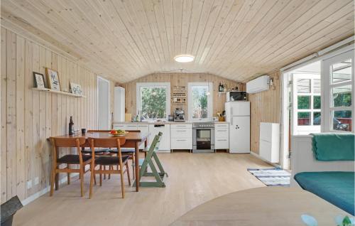 Kitchen, 1 Bedroom Beautiful Home In Vig in Hojby