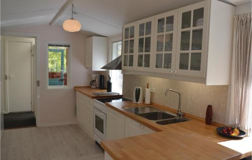Gorgeous Home In Gilleleje With Kitchen