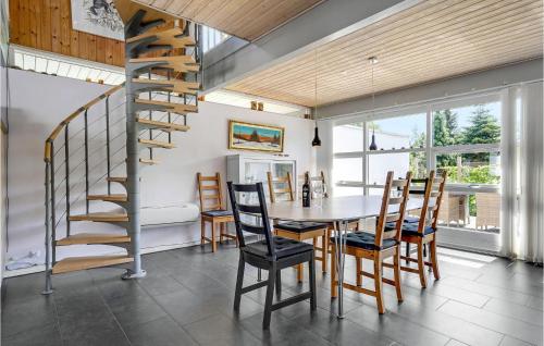  Awesome Home In Ebeltoft With Wifi in Ebeltoft