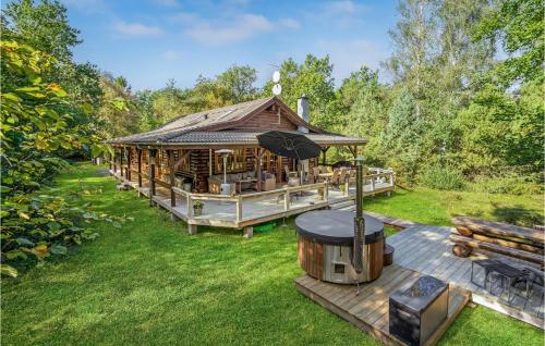 Cozy Home In Hadsund With Sauna