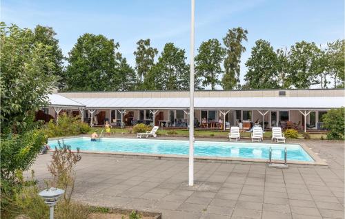  Beautiful Apartment In Nex With Wifi, Indoor Swimming Pool And Heated Swimming Pool, Pension in Neksø