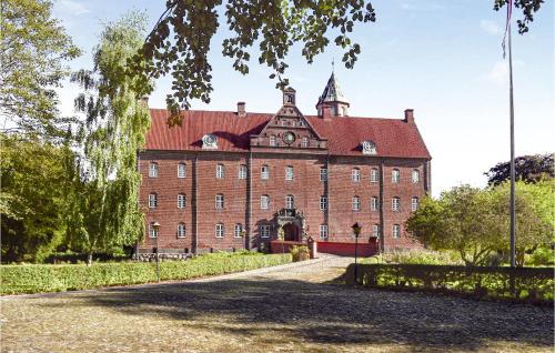 Lovely Home In Grenaa With Kitchen