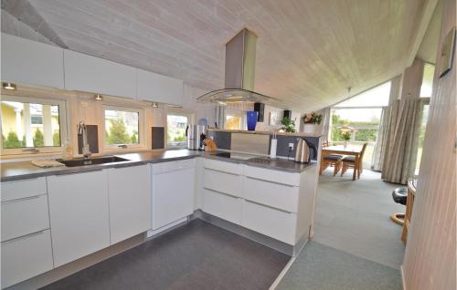Kitchen, Holiday Home Sølvgranvej Denm in Vaeggerlose