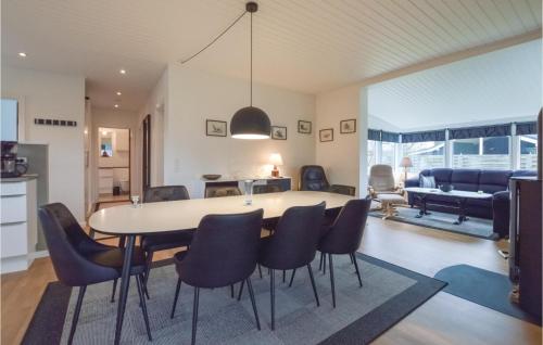 Awesome Home In Slagelse With Kitchen