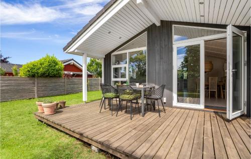 Lovely Home In Slagelse With Kitchen