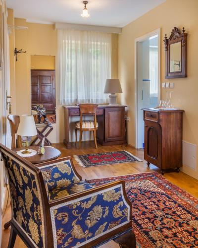 419345083 Hotel Triglav