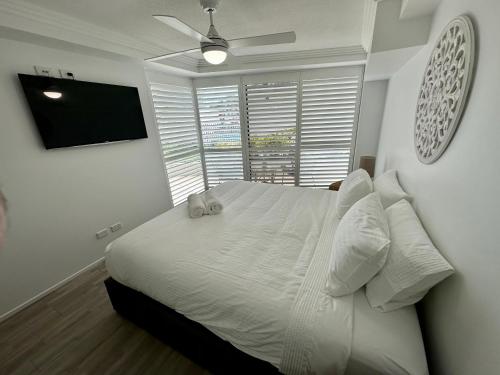 Bargara Oceanfront Grd Flr Apartment Ensuite Spa