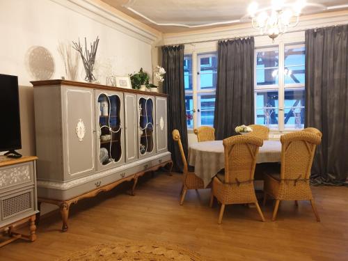 Stillvolle Designwohnung im historischen Zentrum - Apartment - Stolberg i. Harz