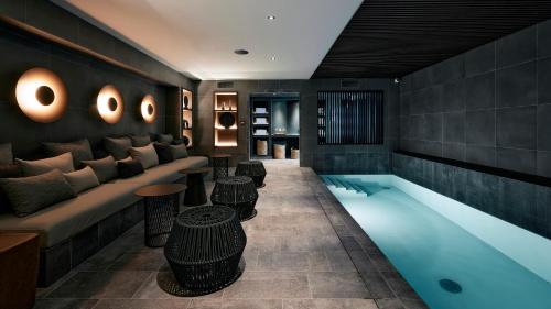 Le Bellune Paris, Parigi