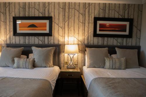 Riverside Lodge Hotel - image 12