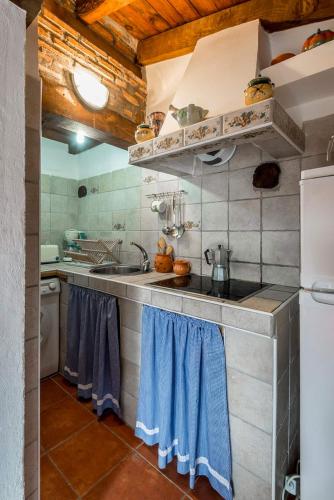 CASA PETRA in Miranda Del Castanar