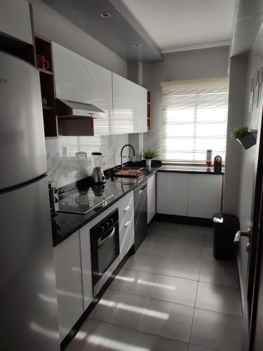 Chaleureux Appartement à 1 min à pied de la Mosquée Hassan II, Casablanca (fotografie 2)