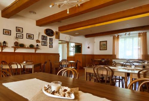 餐廳, penzion Horácko (penzion Horacko) in 比斯特雷