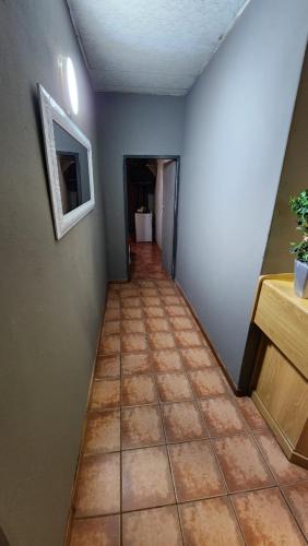 Išorė, Casa Feliz in Mokopanė