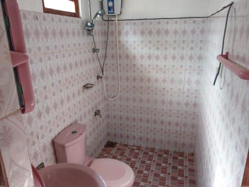 Double Room with Balcony image 7