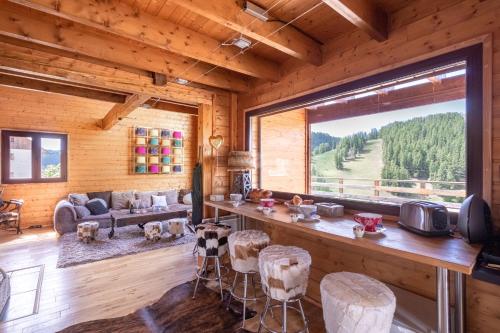 Chalet Massada vue sur les pistes au coeur de Vallberg - Piscine - Chalet Standing - Jacuzzi - Wifi