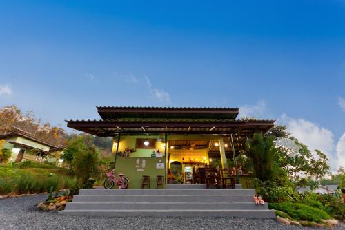 The Mouth Resort - SHA Extra Plus The Mouth Resort - SHA Extra Plus