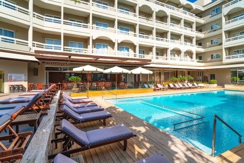 Athineon Hotel - image 5