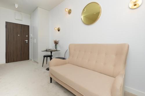 Apartments Warsaw Pawia by Renters - image 6