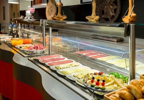 伊兹密尔阿尔桑贾克宜必思酒店 伊兹密尔阿尔桑贾克宜必思酒店