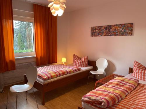 Altstadt Nähe 7 Min Fußweg über Alte Maibrücke zu Pension mit Balkon & Garten, ideal for long stay, relocation Altstadt Nähe 7 Min Fußweg über Alte Maibrücke zu Pension mit Balkon & Garten, ideal for long stay, relocation