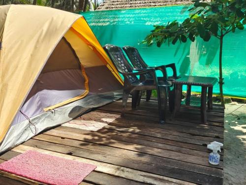 HIS GRACE CAMPING Near MALPE BEACH